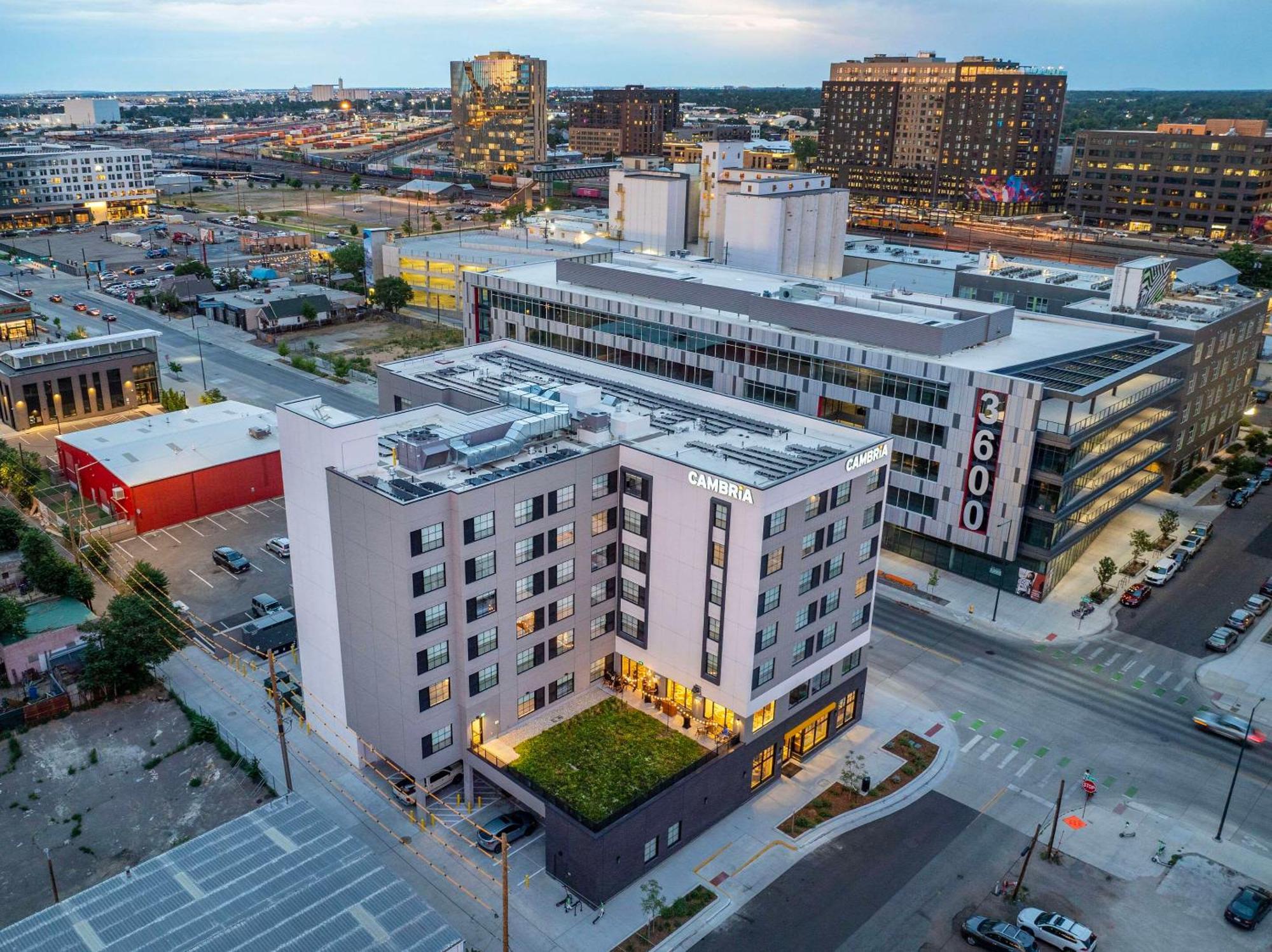 Cambria Hotel Denver Downtown Rino Exterior foto
